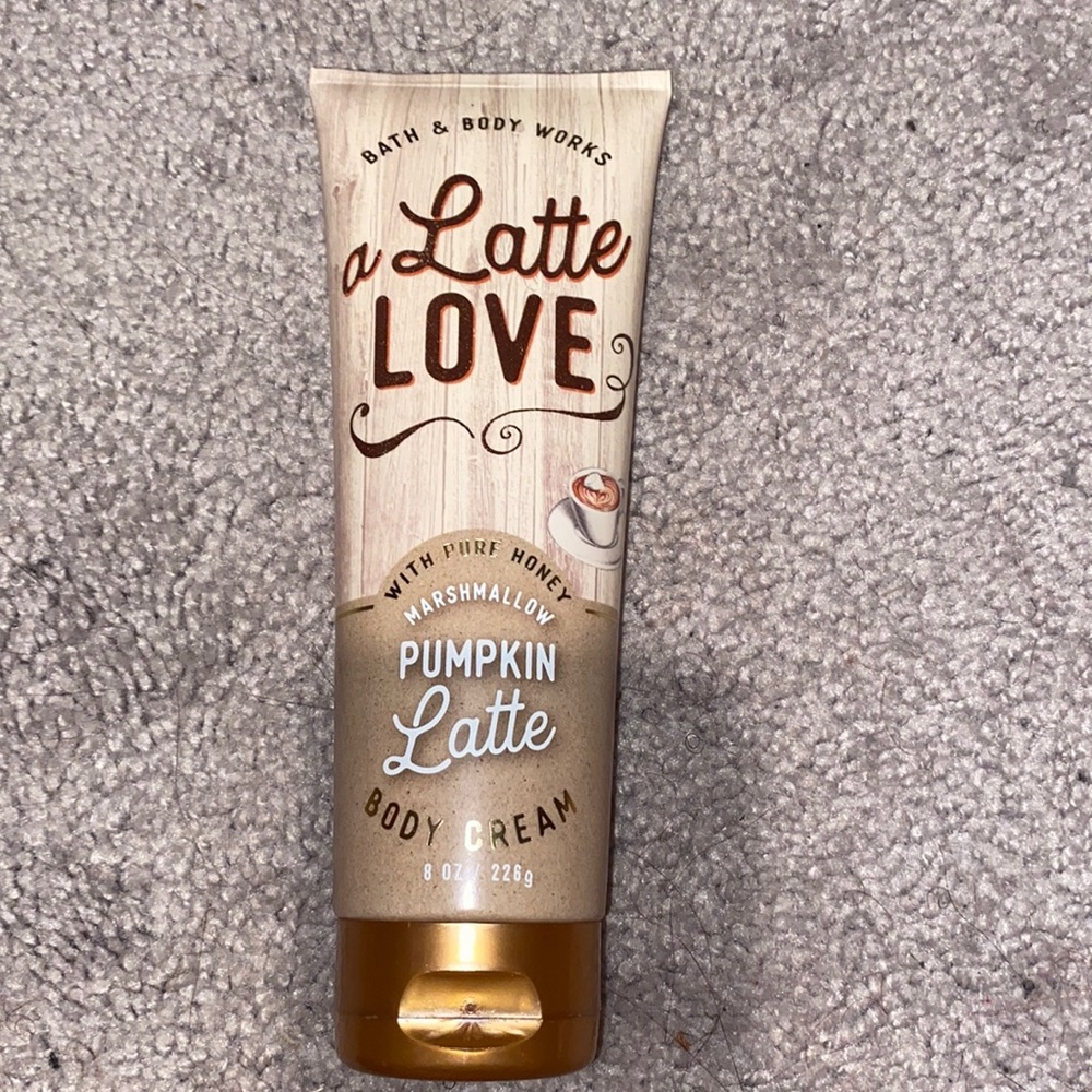 Marshmellow pumpkin Latte body cream
